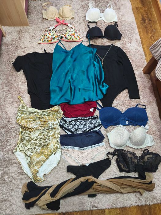 Komplet bielizny - biustonosz  body - Zestaw 25 sztuk bielizny L/80 C