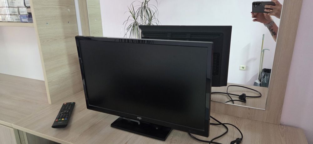 Телевизор -монитор Ergo Led TV 21
