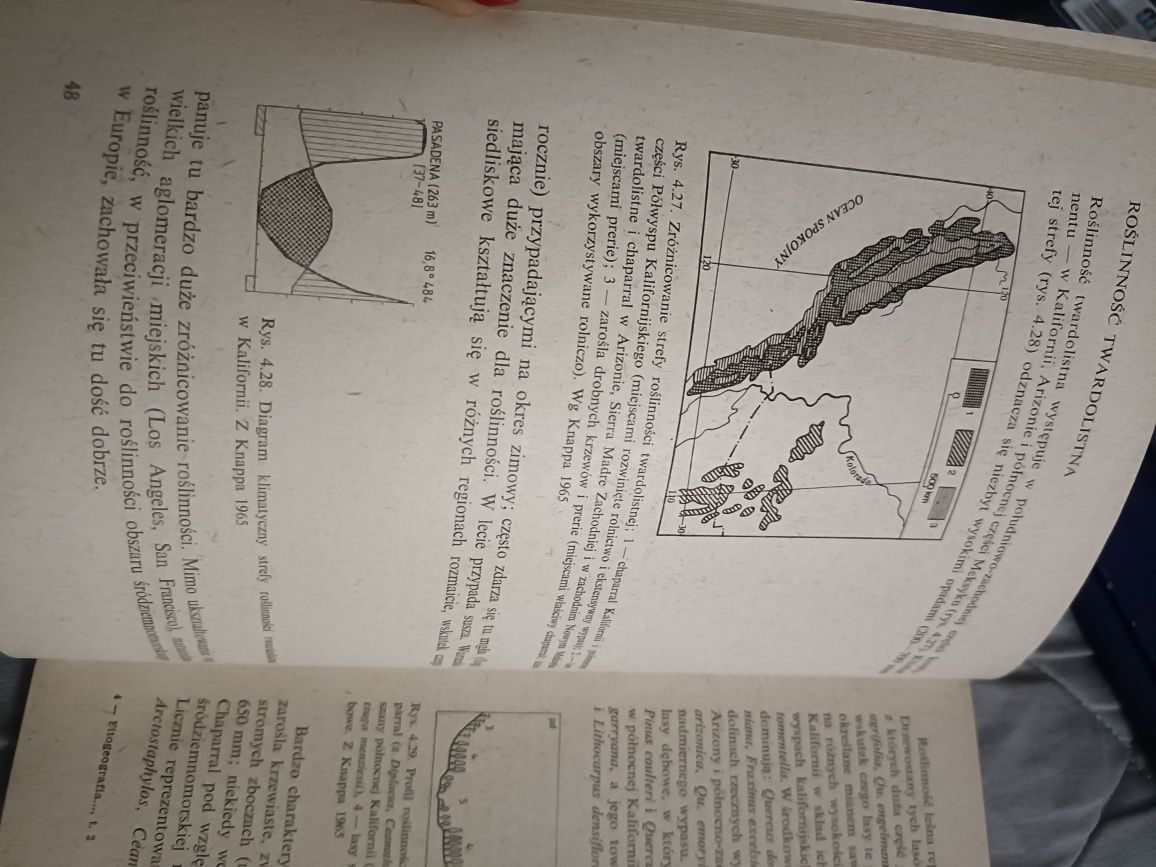 Fitogeografia części świata Z.Podbielkowski