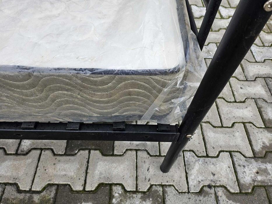 Łóżko piętrowe metalowe + 2x materac