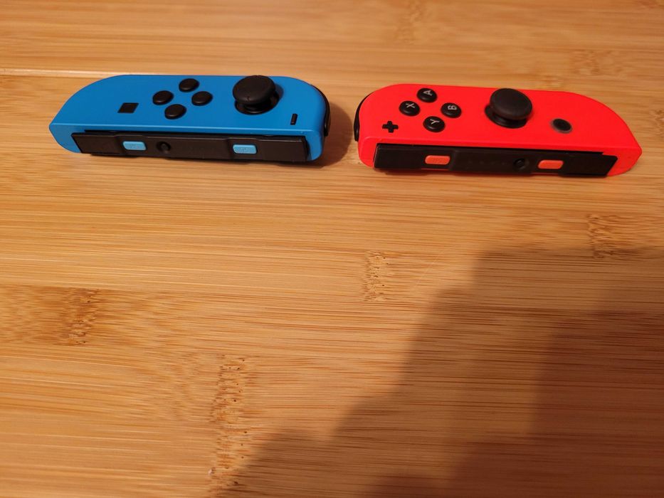 Joy-Con Joy-Cony Czerwony Niebieski Komplet Nintendo Switch Oled V1 V2