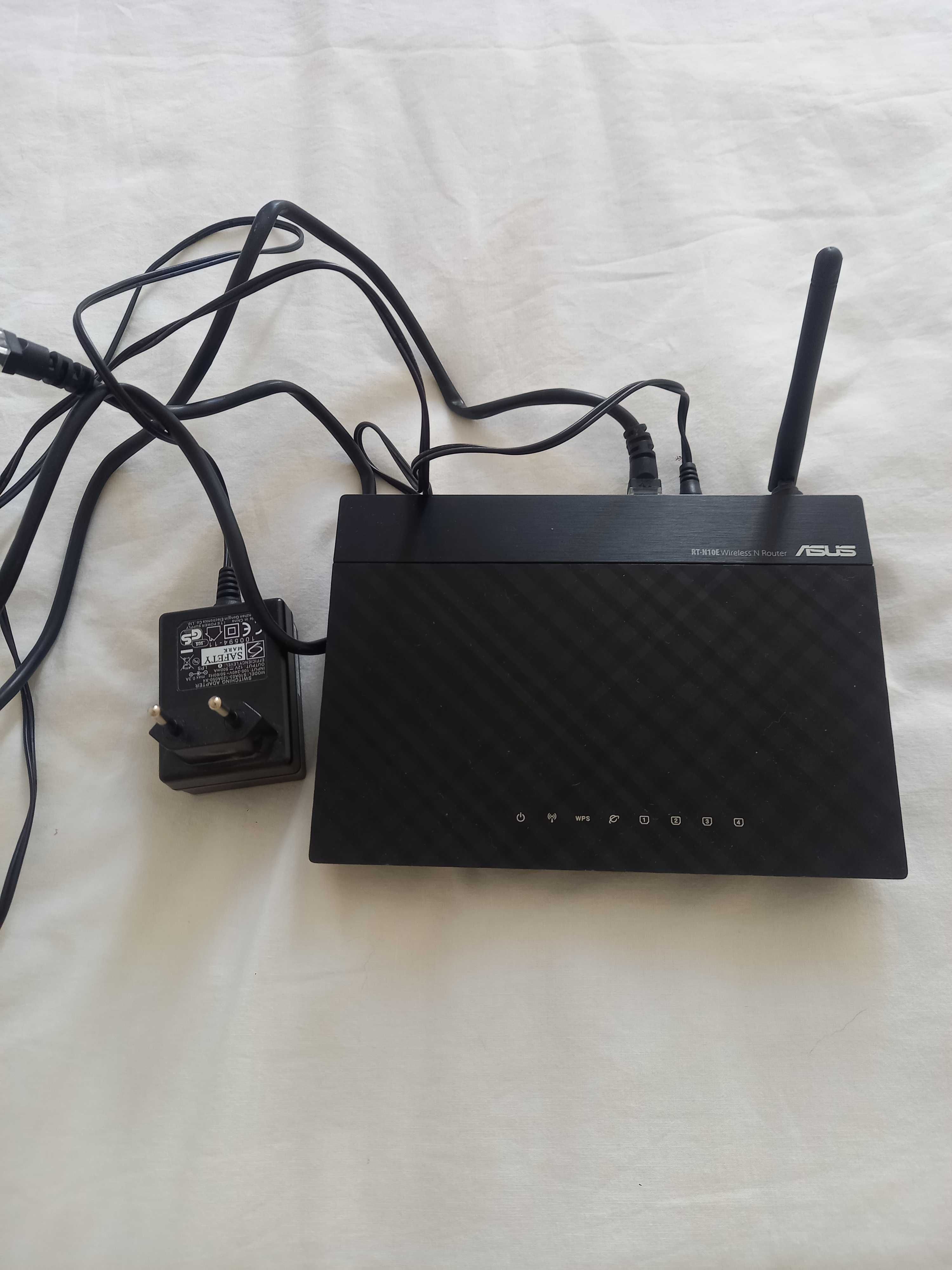 Router Asus RT-N10E