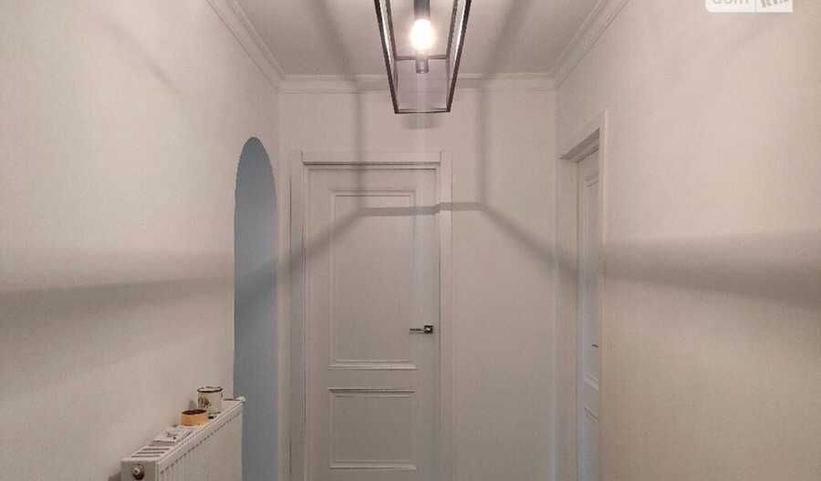 продається велика квартира ,3 кімнати