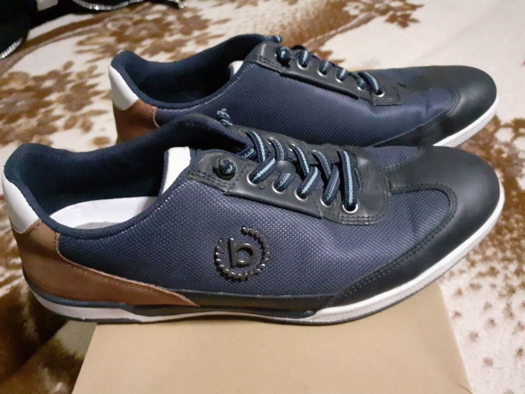 Buty bugatti rozmiar 42 uzywane w bardzo dobrym stanie