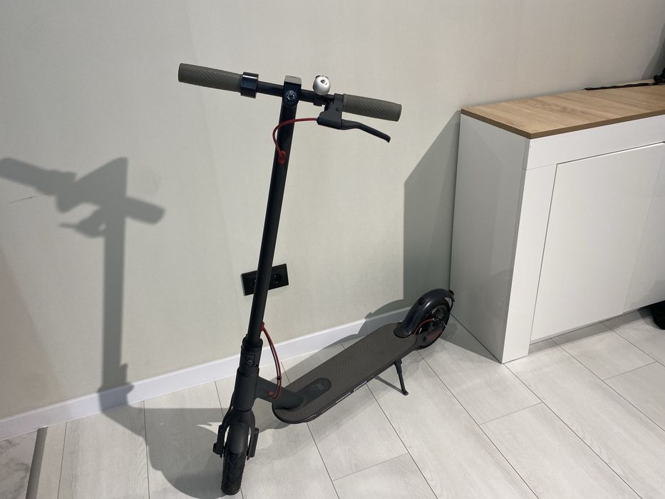 Электросамокат Xiaomi m365 СРОЧНАЯ ПРОДАЖА