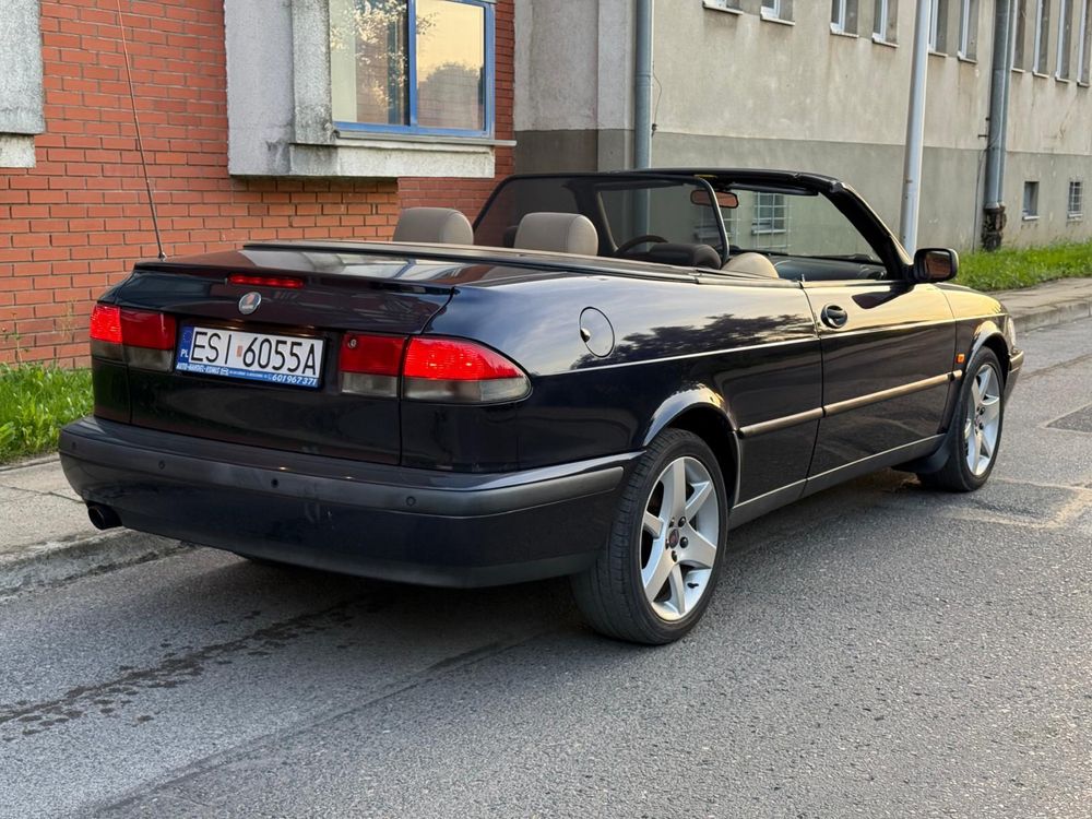 Saab 9-3 2.0 Benzyna Kabriolet Dobrze wyposażony