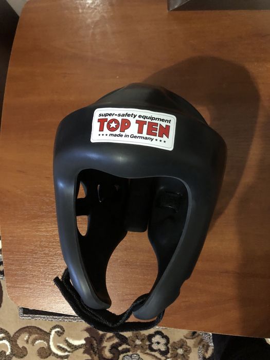Шолом Top Ten для кік боксингу