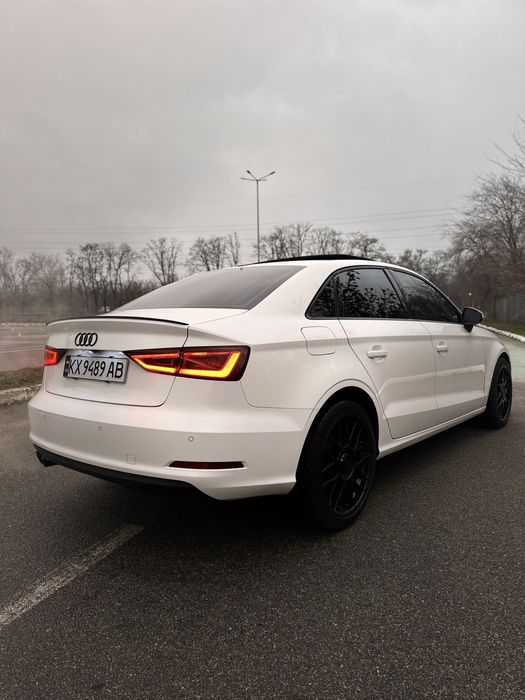 Продам Audi A3 2015