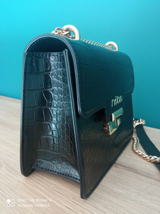 Elegancka torebka listonoszka