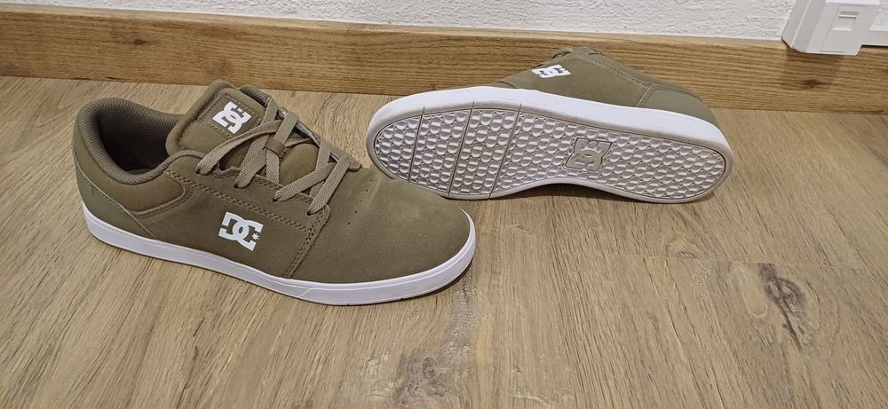 Ténis DC tamanho 43