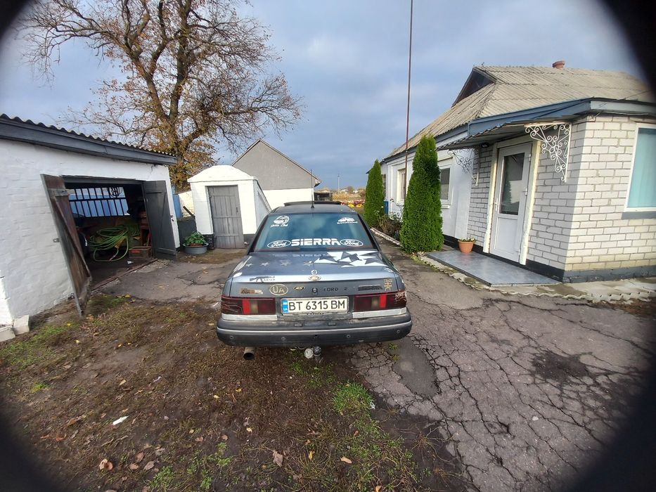 На обмін Форд Sierra