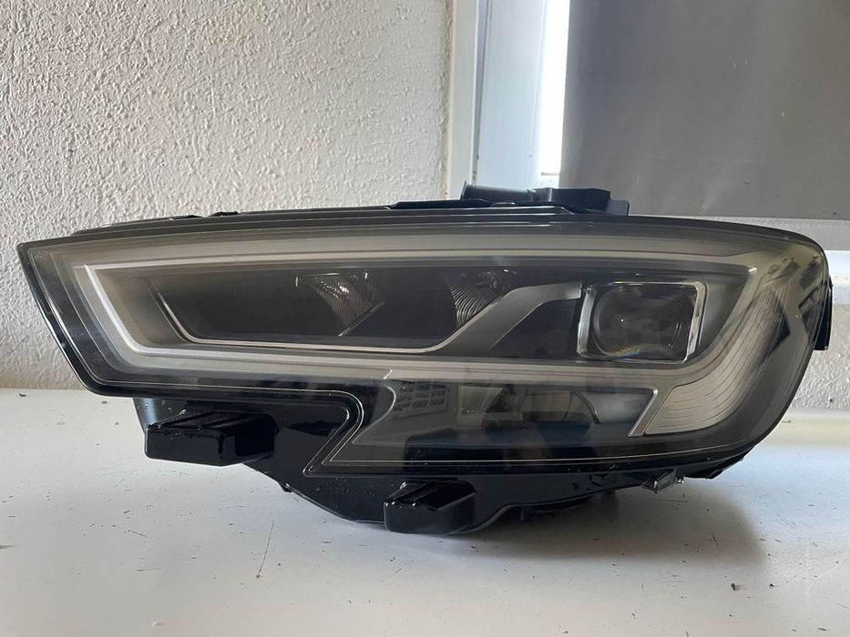 lampa lewa przód audi a3 8v0941033c lift cała full led 17r reflektor