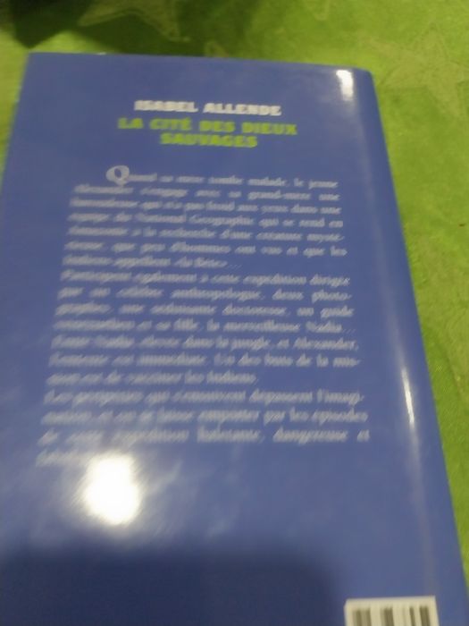 La cité des dieux sauvages. Portes incluídos