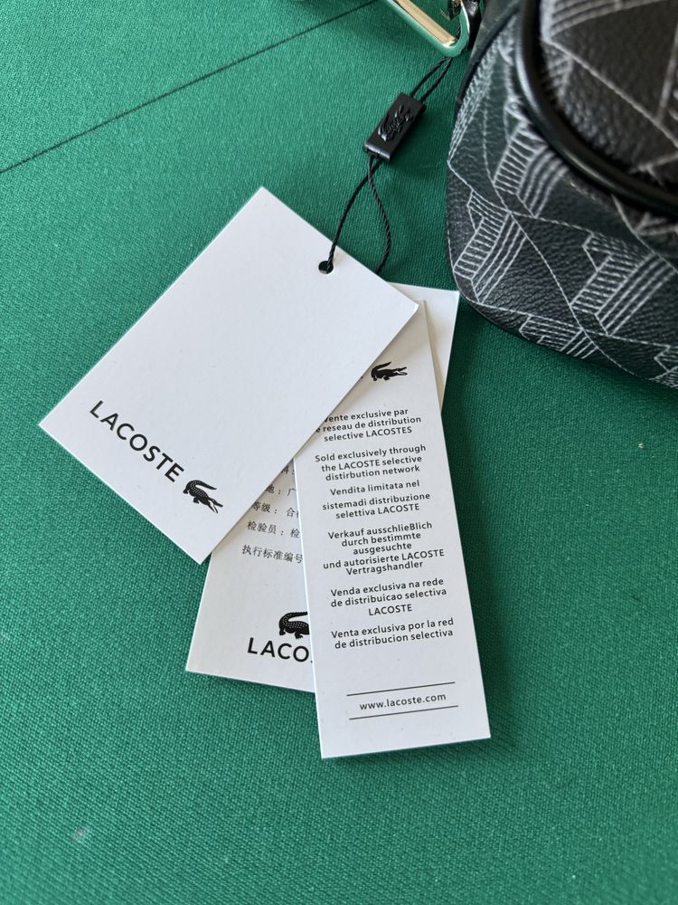 Bolsa Lacoste Monograma
