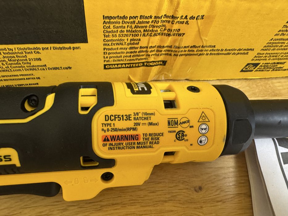 DeWALT DCF513 20V Безщітковий кутовий гайковерт тріскачка 3/8"