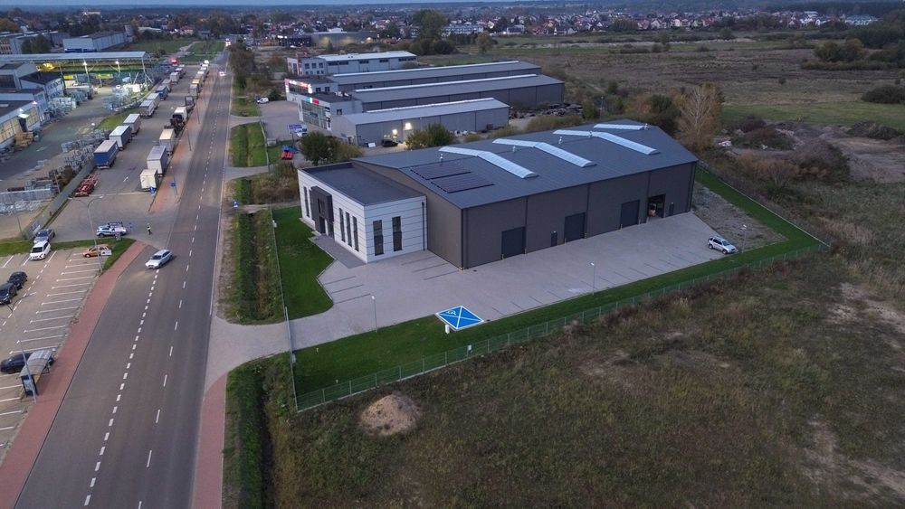 Do wynajęcia magazyn +  biuro Siedlce  hala magazynowa pow. biurowa