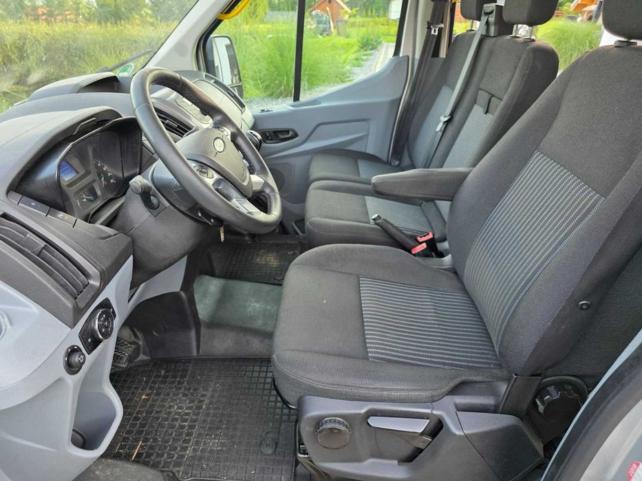 Ford Transit Trend 9 Osobowy Przewóz Osób Niepełnosprawnych Kamper