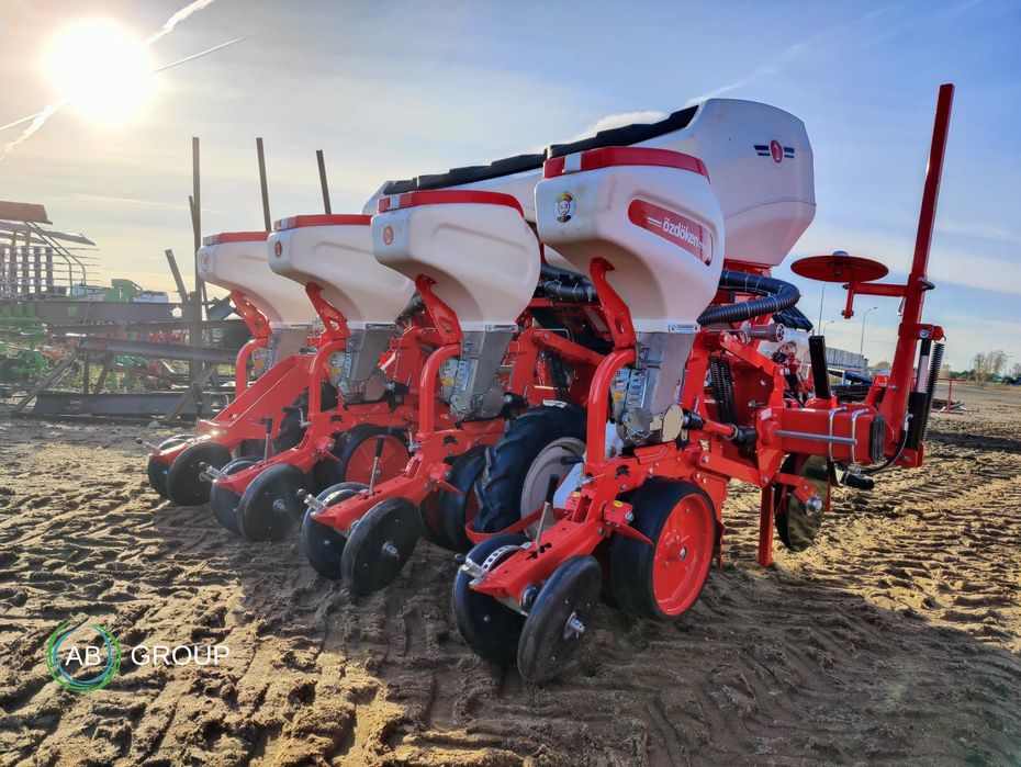 Pneumatyczny siewnik do kukurydzy OZDOKEN VPHE-DG4 4-rzędowy