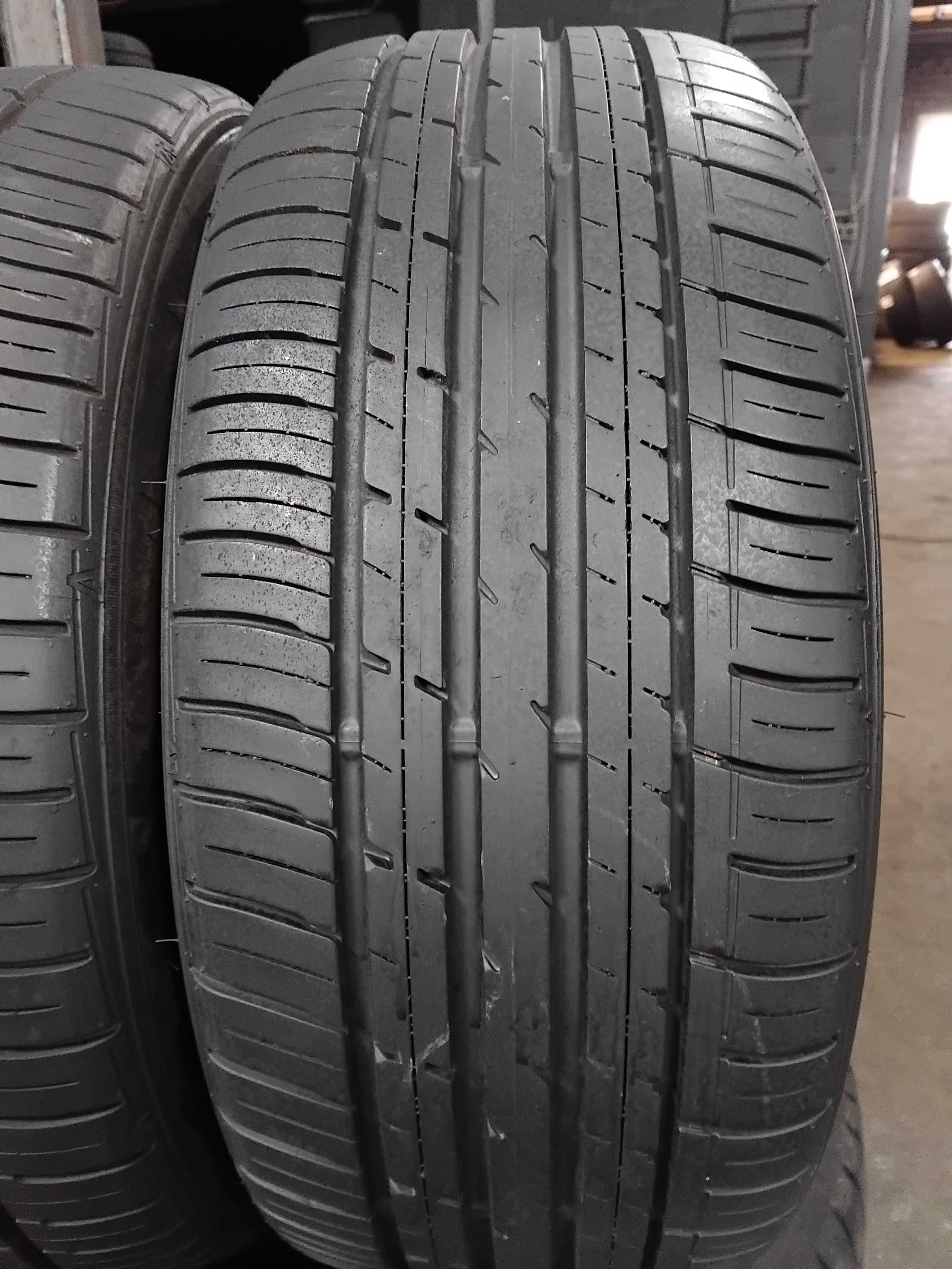 Шини бу 225/45 R17 Falken Ziex ze914b Пара Літо