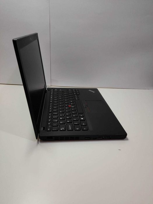 Lenovo X260 - Intel Core i5 / 8Gb / SSD 240Gb