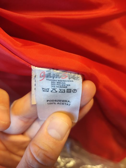 Płaszcz zimowy, kurtka w bdb stanie rozm. L bdb. gatunek