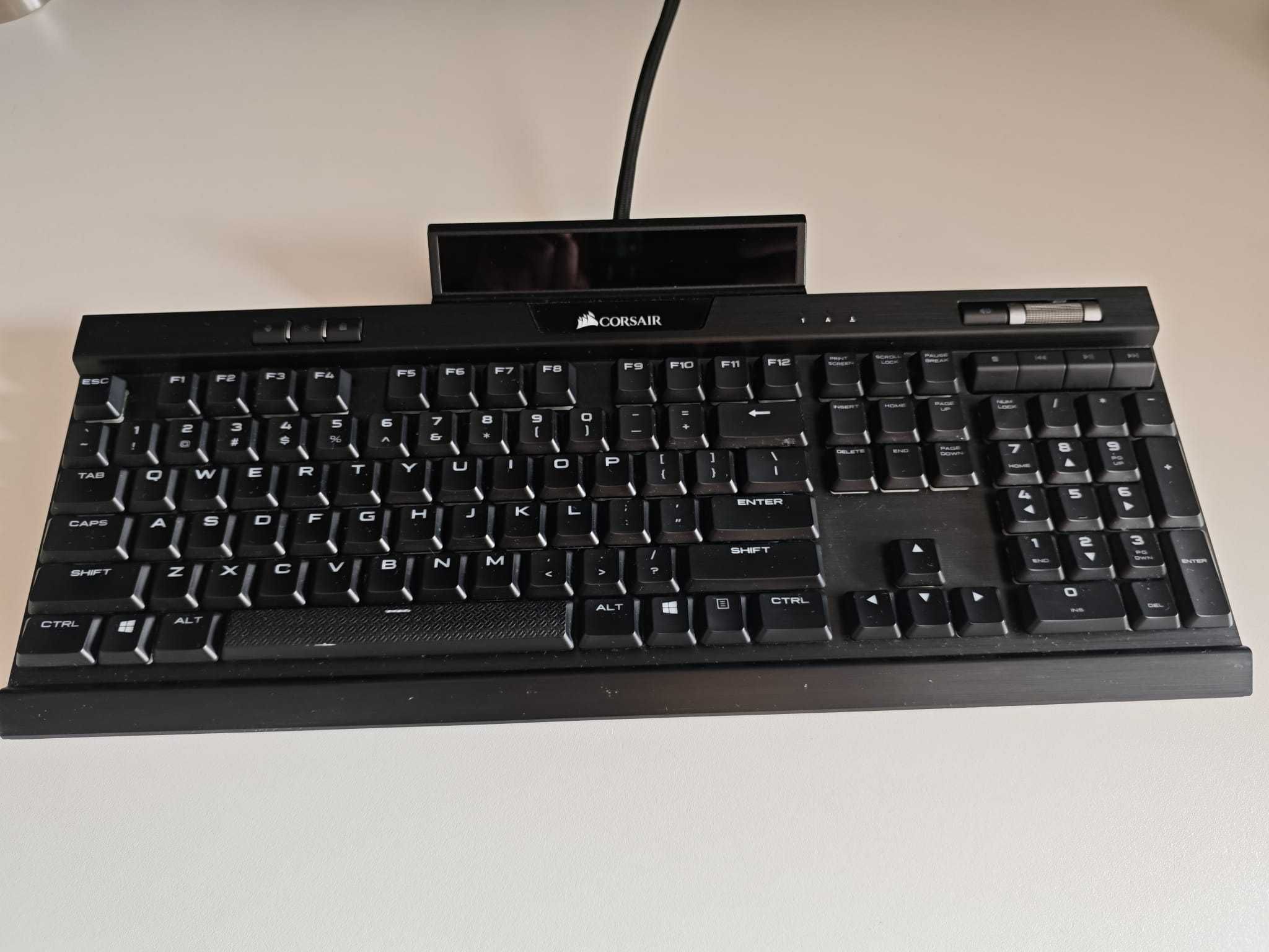 klawiatura Corsair K70 MK2 Low Profile + ekran dotykowy iCUE NEXUS