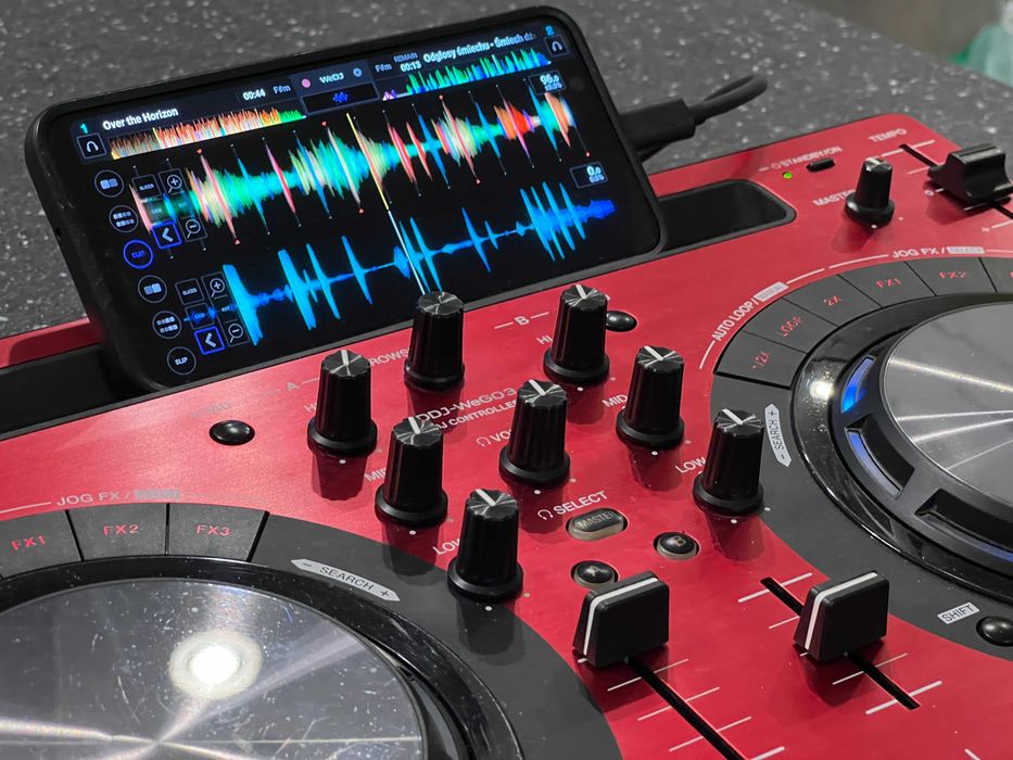 Zestaw DDJ-WeGo3 +torba + OTG + kable Kontroler Pioneer WeGO3 czerwony