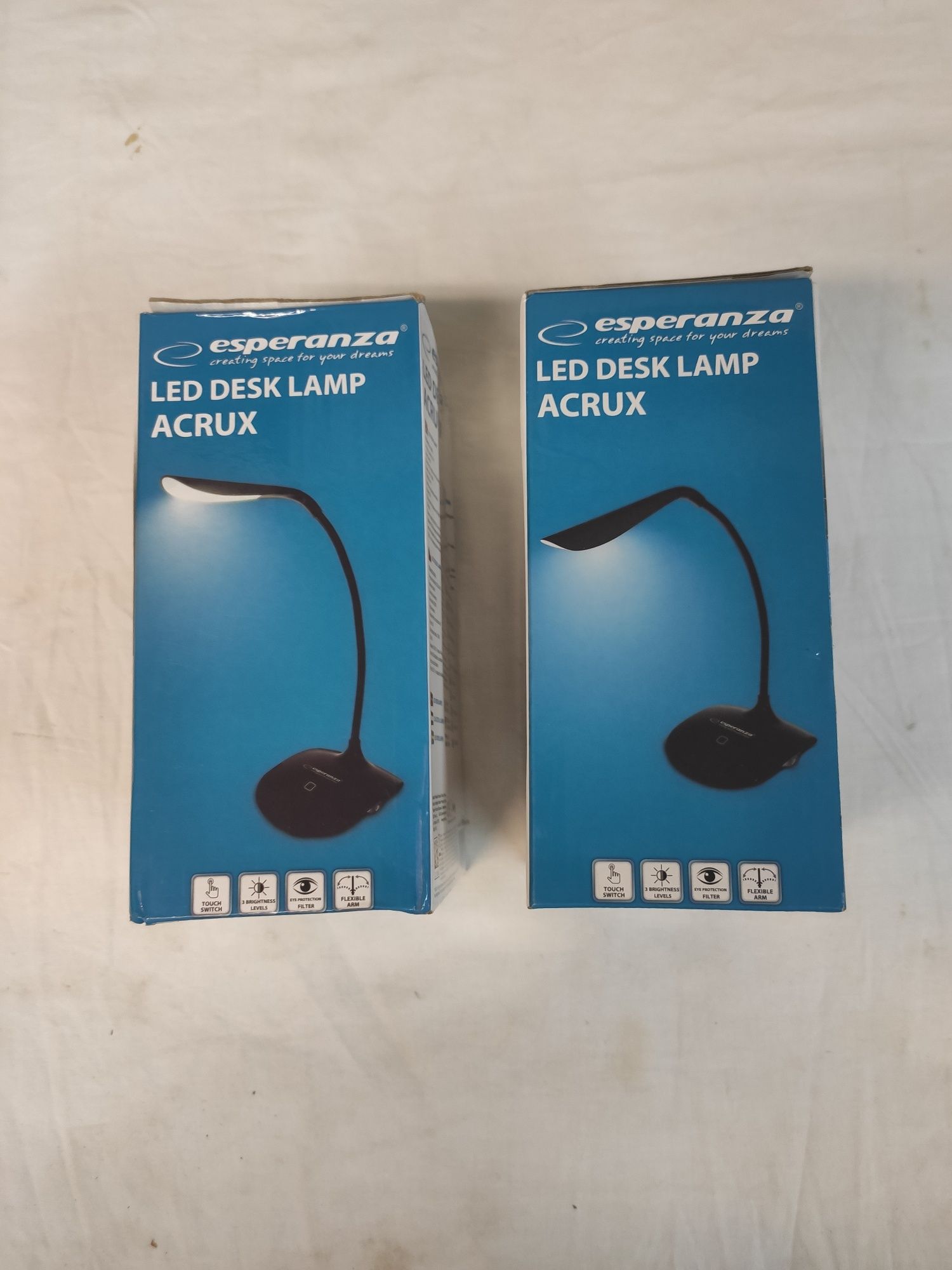 Lampka LED biurkowa stojąca