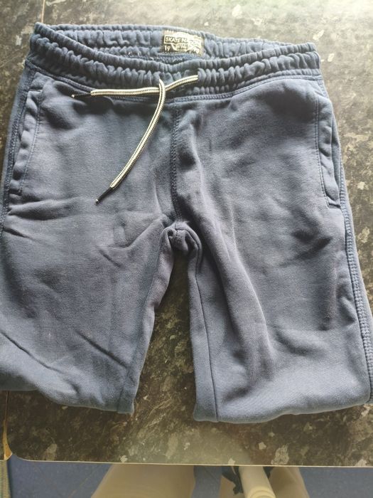 Calças de fato de treino menino C&A