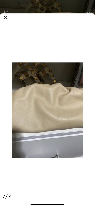 Bottega veneta chain pouch beige