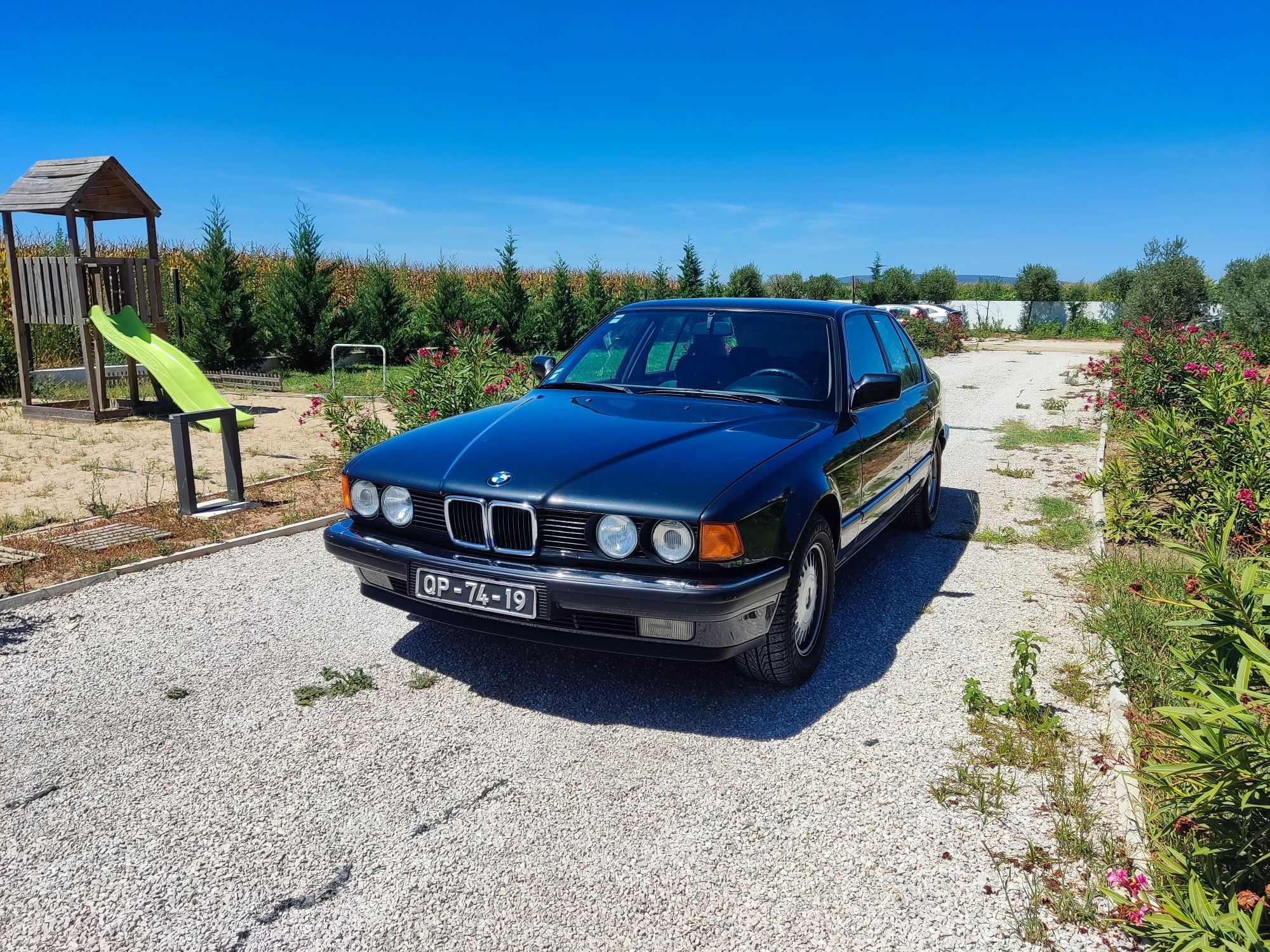 BMW 730i E32 1988