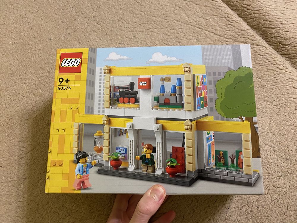 Конструктор Lego 40574 Фірмовий магазин LEGO