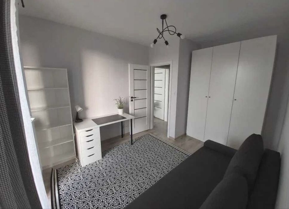 Pokój z balkonem na Kopernika