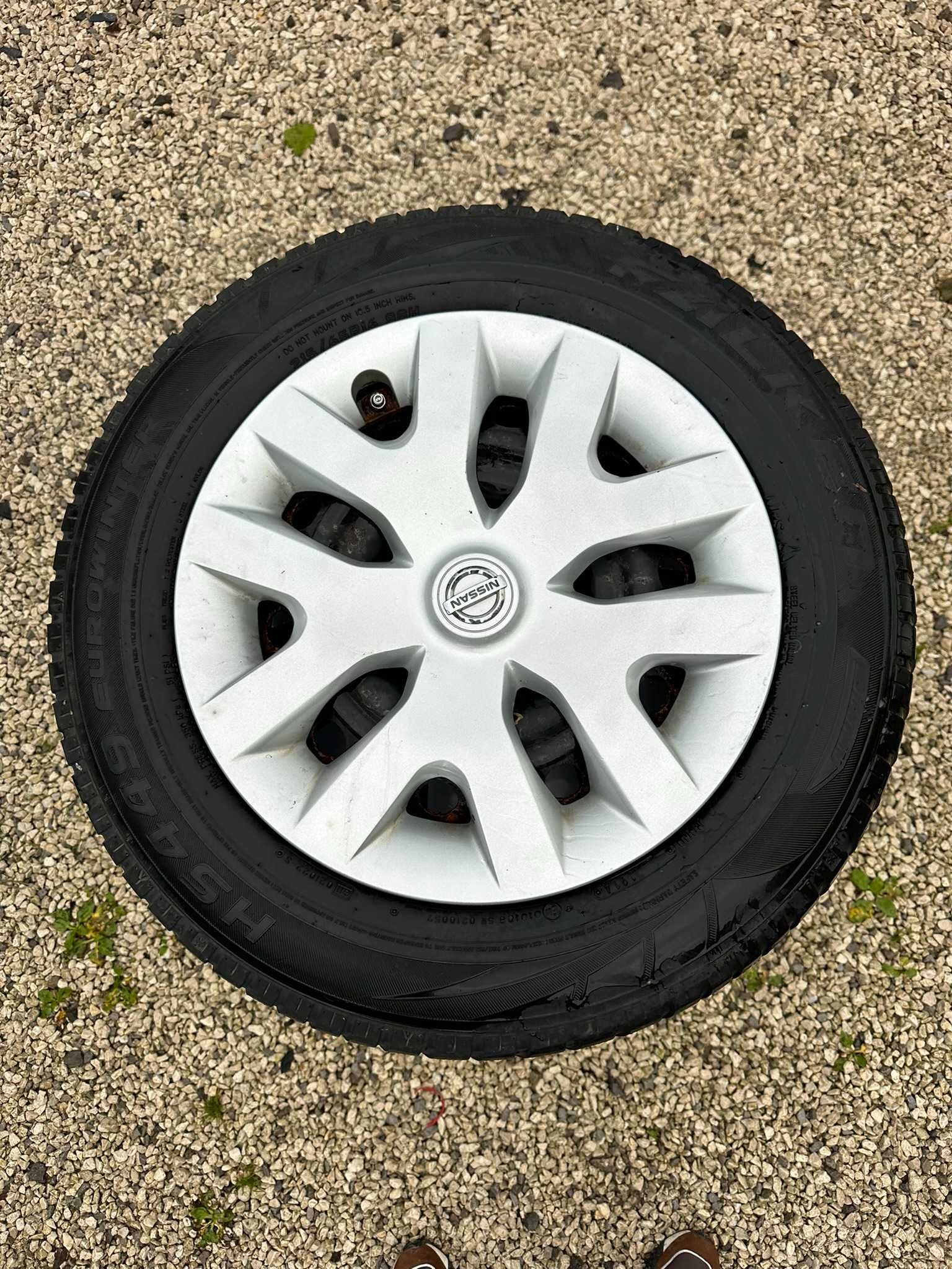 Nissan Qashqai 5x114.3 Felgi stalowe z oponami zimowymi 215/65/16