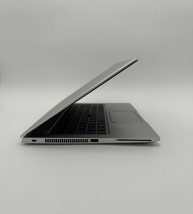 HP EliteBook 830 G6 | I5-8265U | 16GB | 240GB | TOUCH | 1 ANO GARANTIA