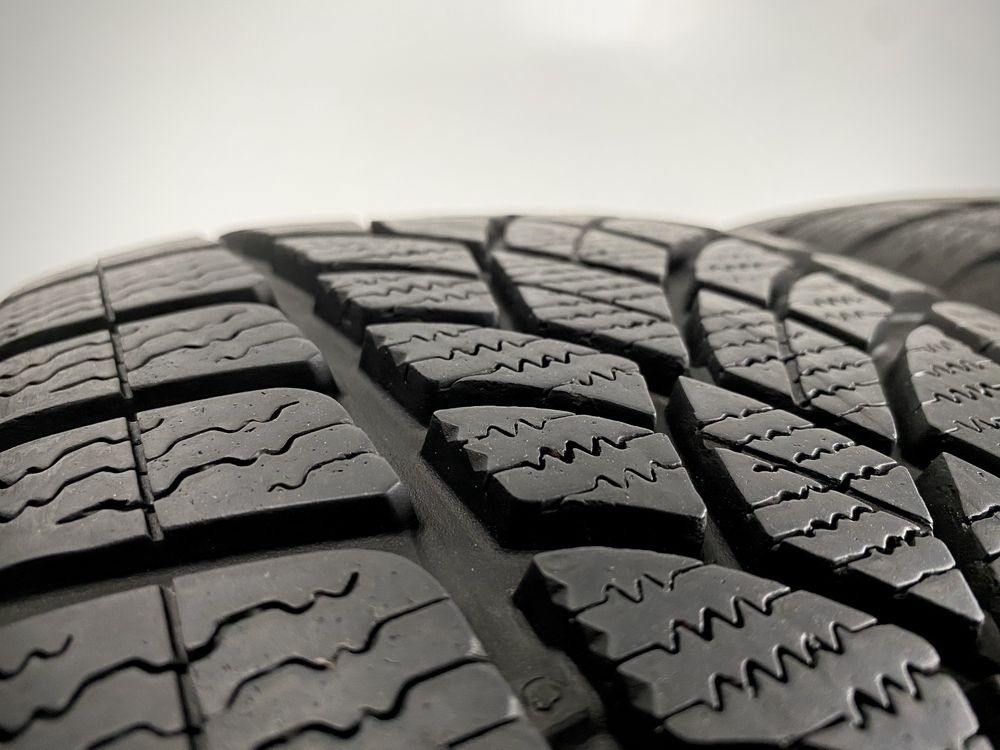 4x 225/45/17 Dunlop SP WinterSport 3D DSST / 2020r 7,2mm / GWARANCJA