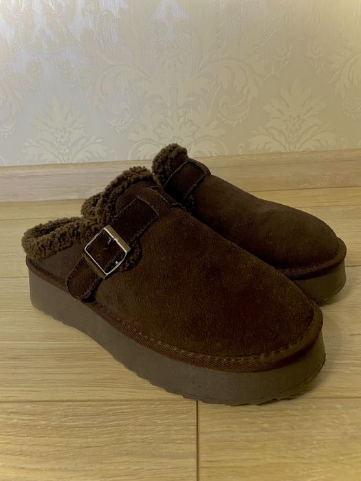 Угги коричневі короткі