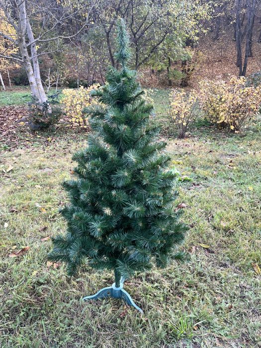 Штучна новорічна ялинка 1,5 м