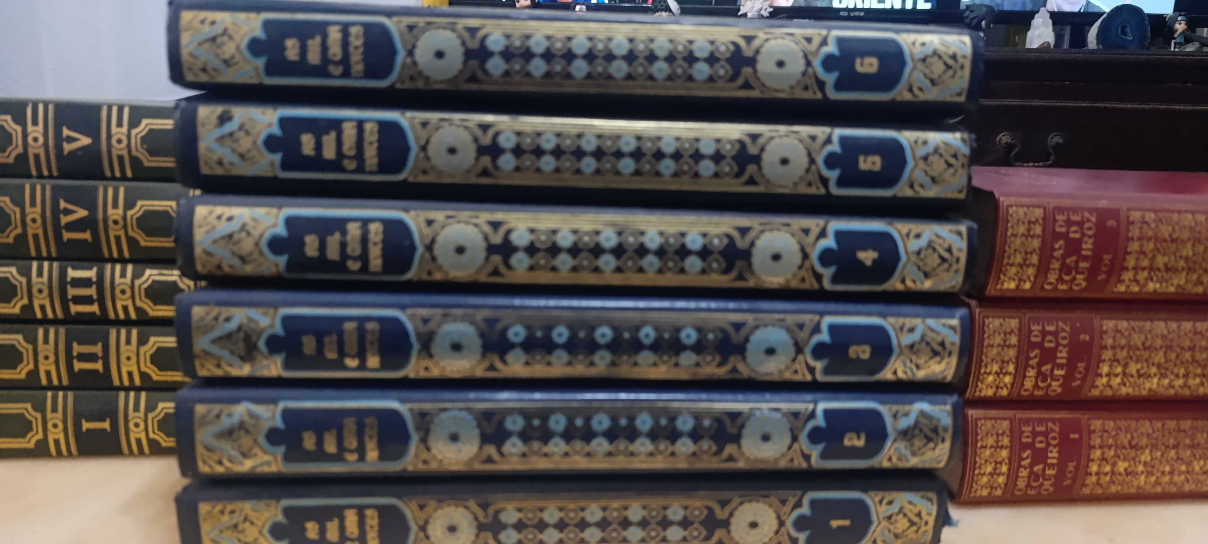 Coleção de livros antigos