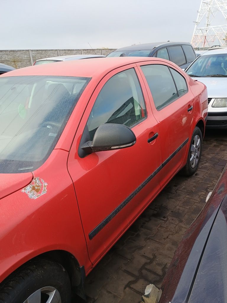 Drzwi Skoda Octavia II lift hb