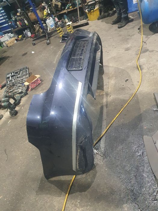 Tylny zderzak vw Passat b7 sedan lh5x