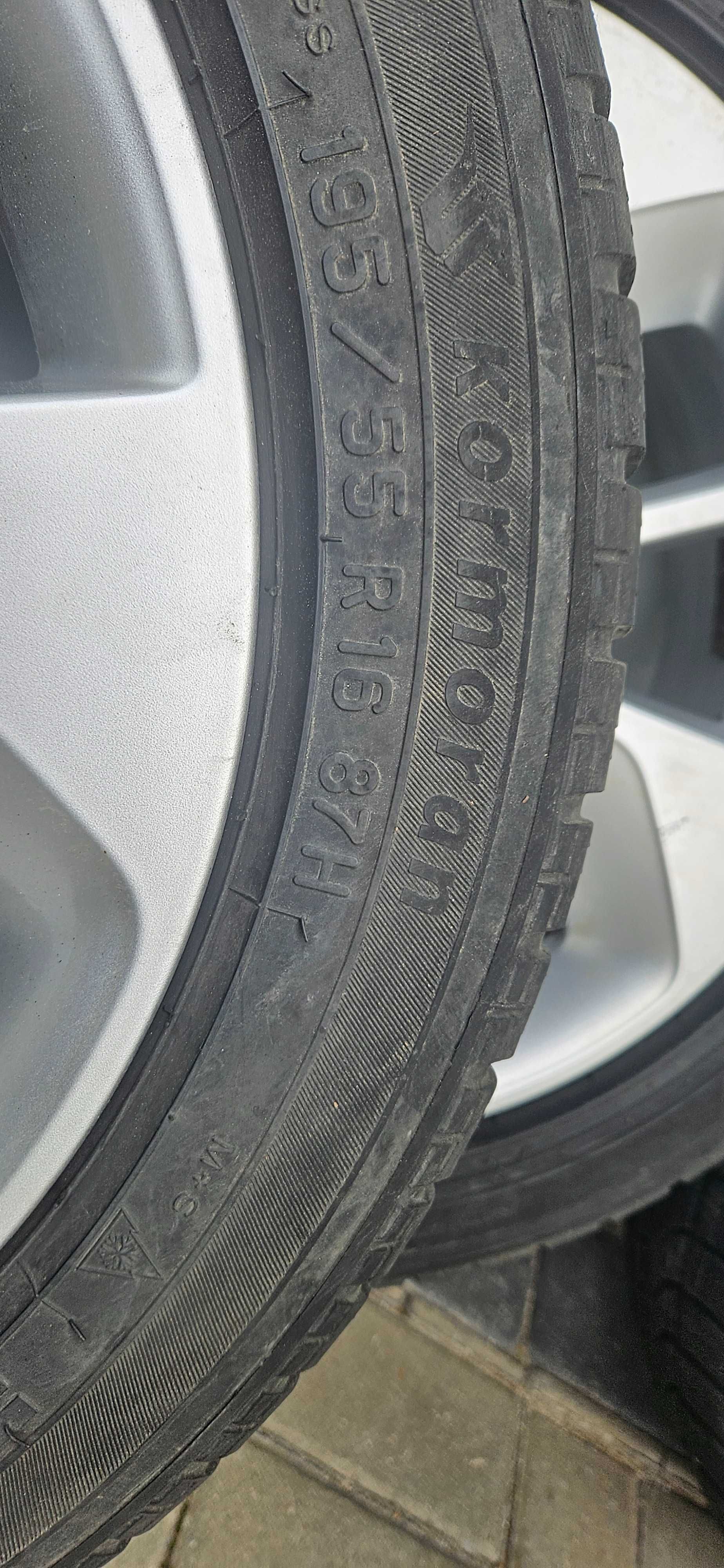 Oryginalne felgi RENAULT CLIO IV CAPTUR 4x100 16cali  zimowe 195/55/16