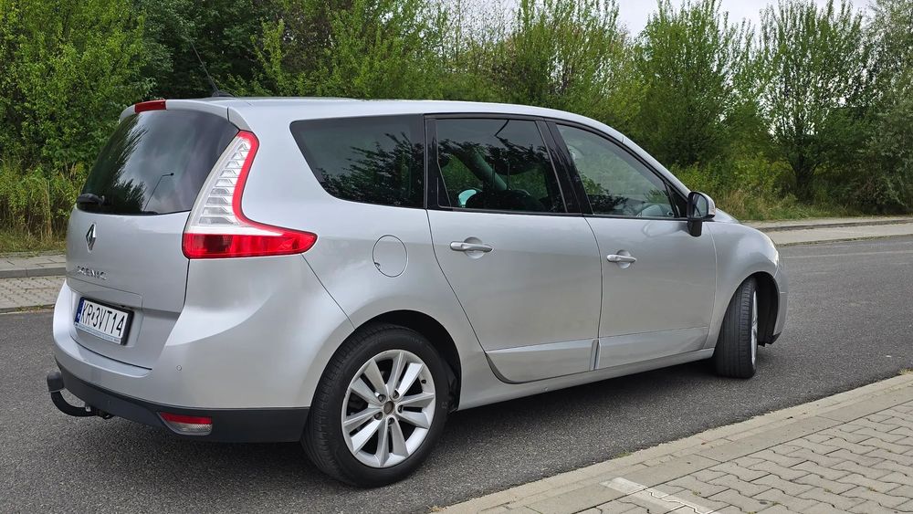 Renault Grand Scenic Renault Grand Scenic III 2.0 16V automat panorama skóra ksenon hak ful