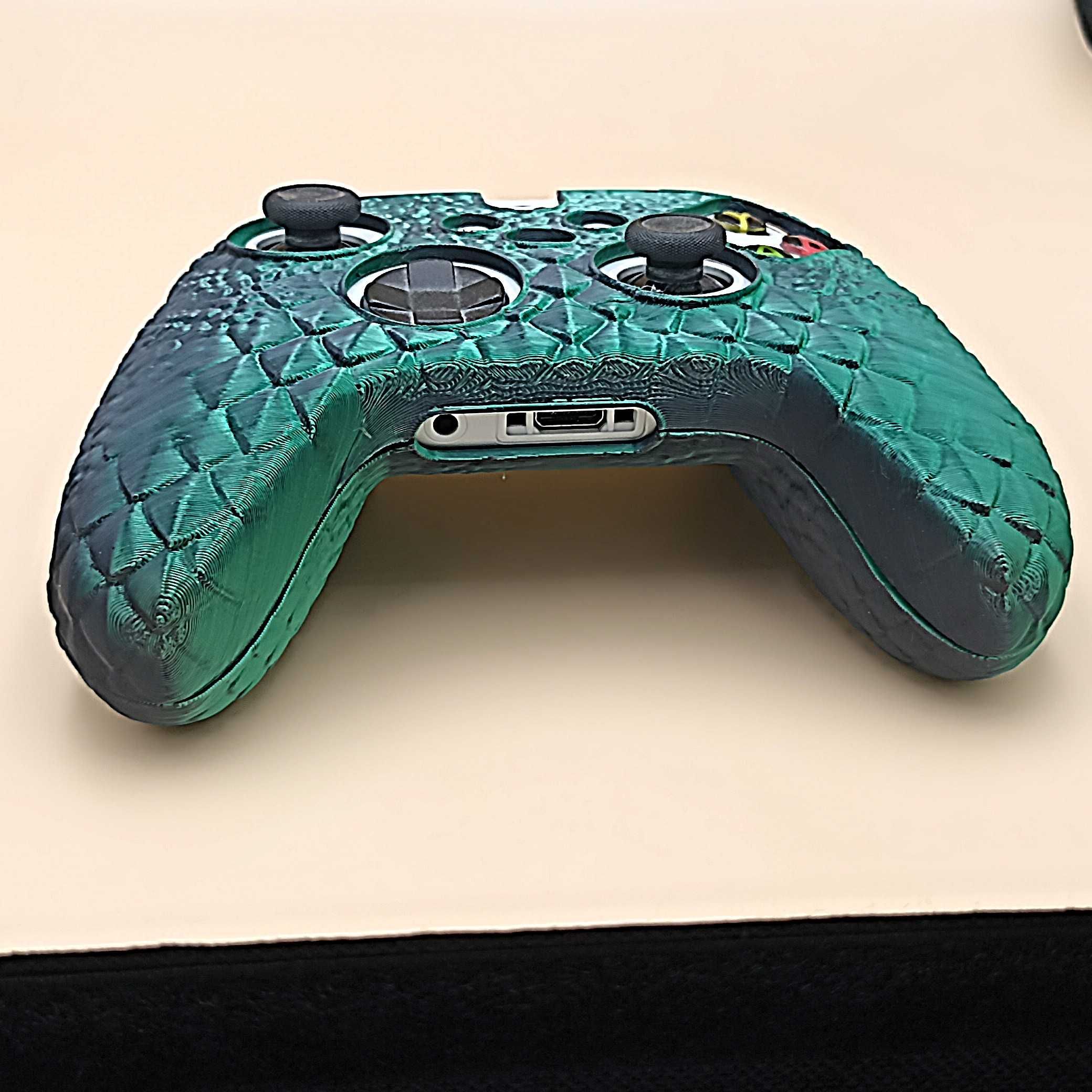 Etui obudowa do pada kontrolera XBOX series S/X w smoczym stylu