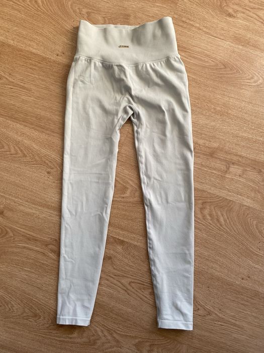 Leginsy push-up nowe