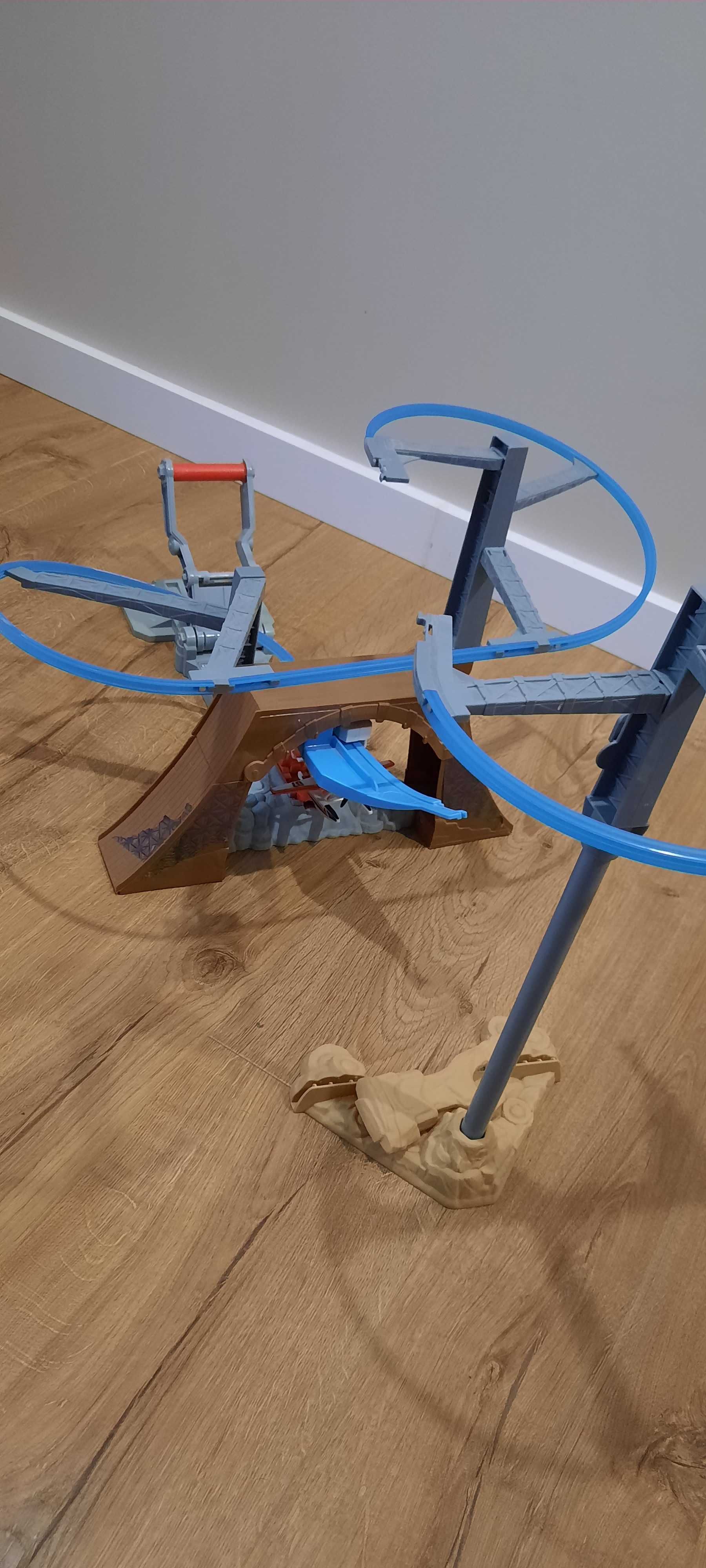 Tor z bajki samoloty planes mattel Dusty