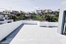 Moradia com Piscina em Alverca