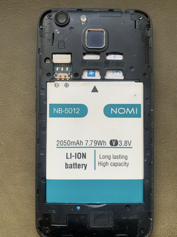 Телефон nomi i5012