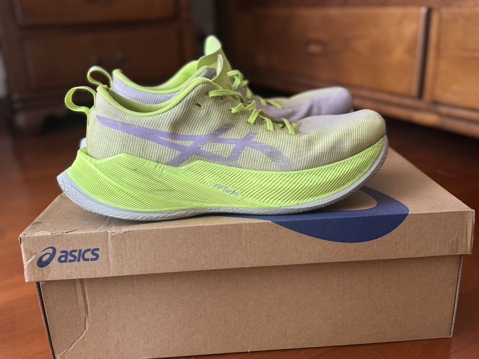 Asics Superblast