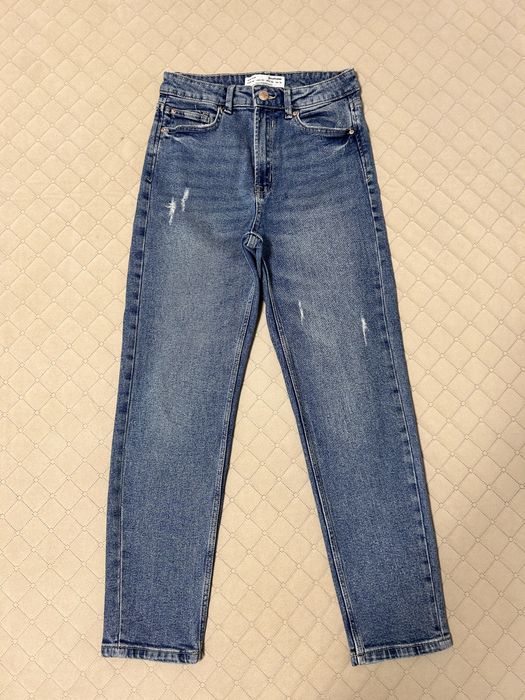 Джинси Stradivarius mom comfort slim р. S-M